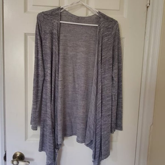 Asymmetrical Cardigan - Picture 3 of 4
